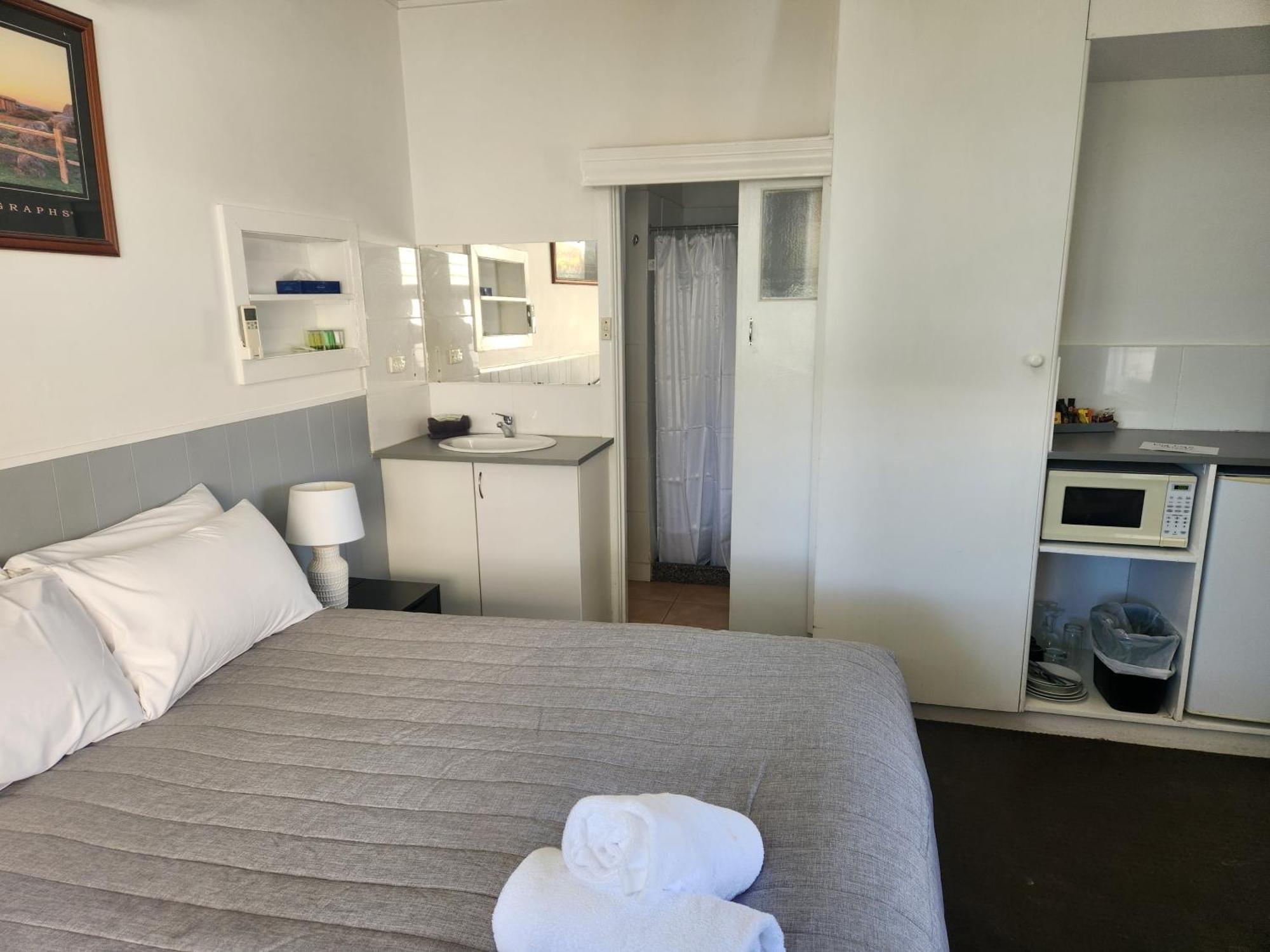 Calder Motel Bendigo Buitenkant foto