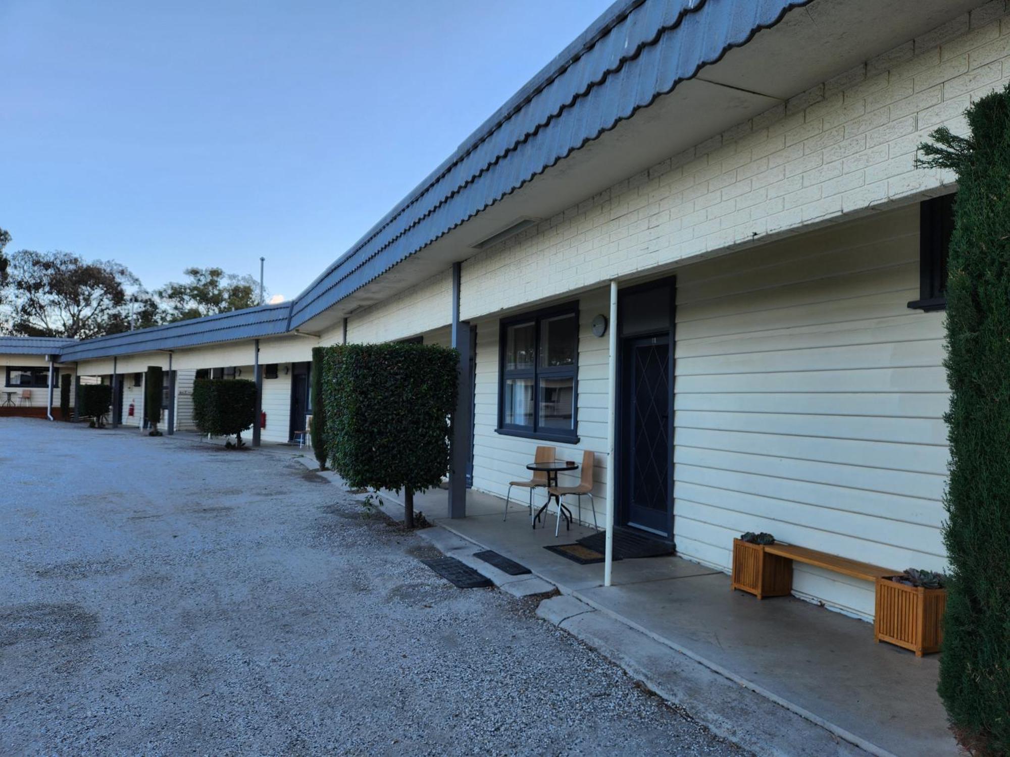 Calder Motel Bendigo Buitenkant foto