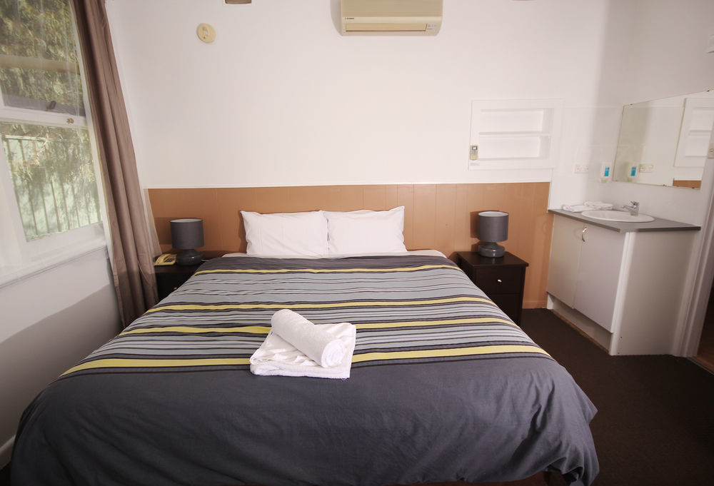 Calder Motel Bendigo Buitenkant foto