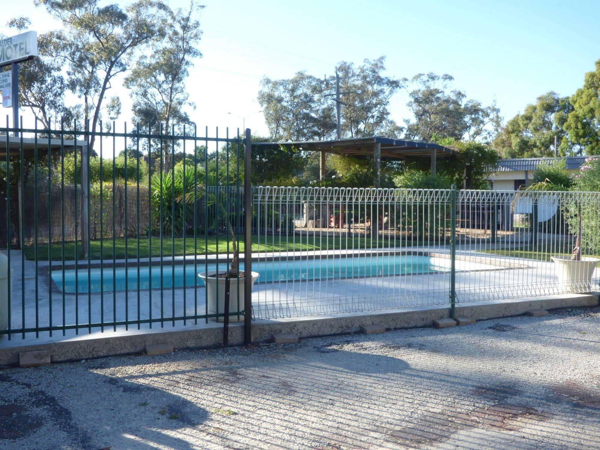 Calder Motel Bendigo Buitenkant foto